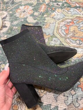 Black Sparkle Sock Booties — Women's Stretch Ankle Boots